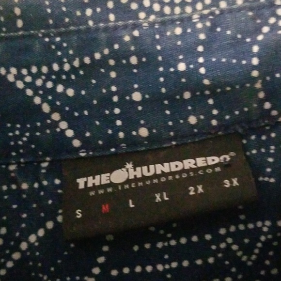 Men's shirts - Picture 6 of 6